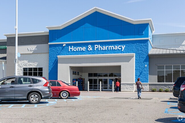 Walmart near Cromwell Farm has all your shopping needs