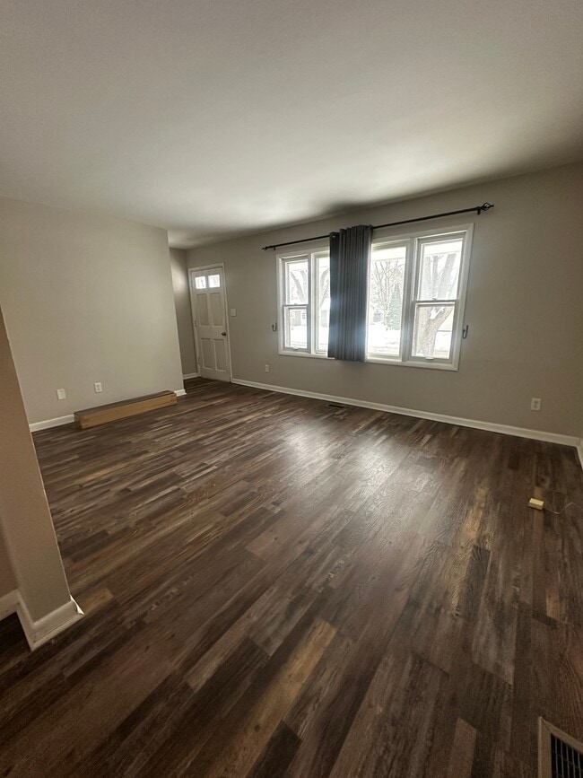 8217 Park State Dr unit 101, Fort Wayne, IN 46815 - photo 3