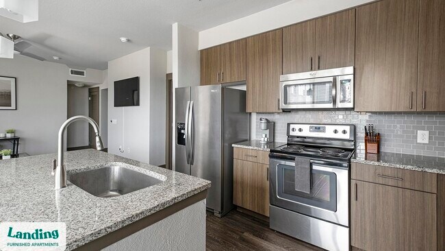 14805 Grisby Rd unit 326, Houston, TX 77079 - photo 5