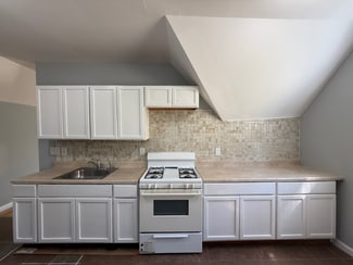 201 S 11th St Unit 3, Newark, NJ 07107