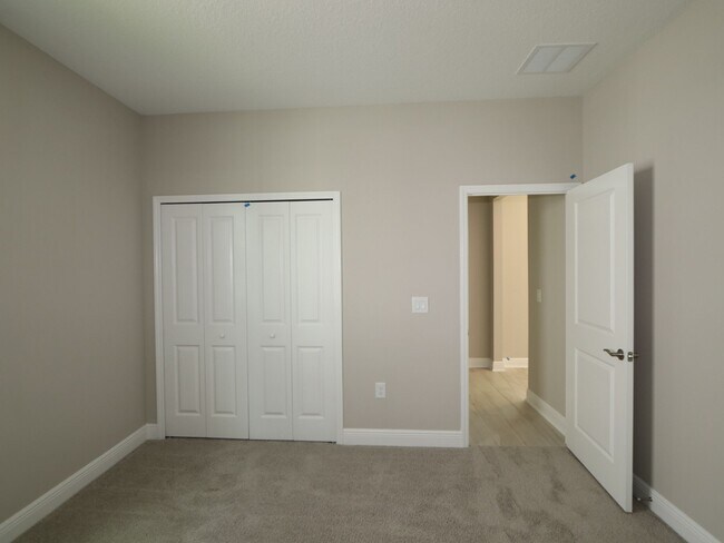 5754 Jeffries Way, Wesley Chapel, FL 33545 - photo 5