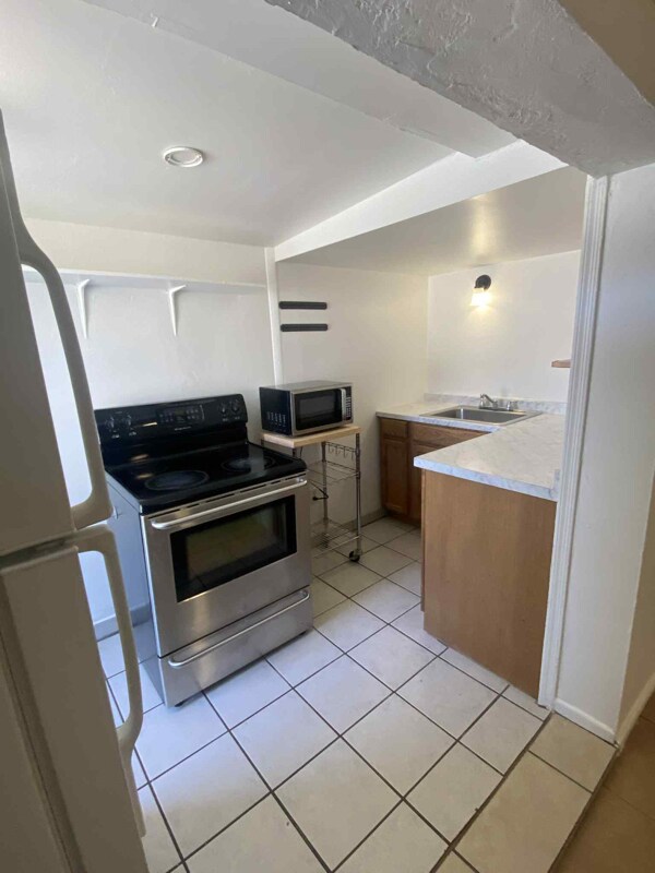 3326 N Fontana Ave Unit B, Tucson, AZ 85705