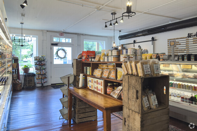 The Bluewater Kitchen offers high quality goods in Upperville, Faquier County