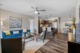 1000 Icon Way, Farmington, MO 63640