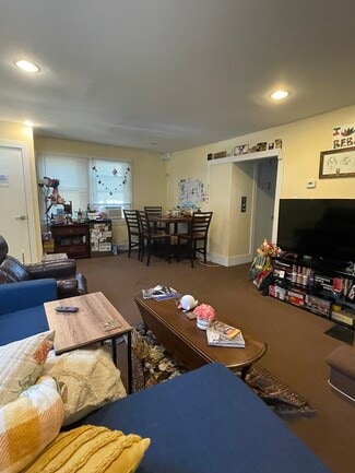 1615 Washington Ave, Chester, PA 19013