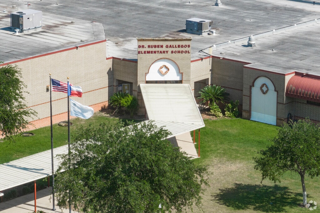 Gallegos Elementary is a public school located in Brownsville, TX.