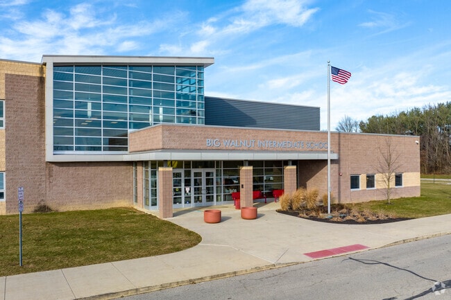 Big Walnut Intermediate School serves students in grades 5-6.