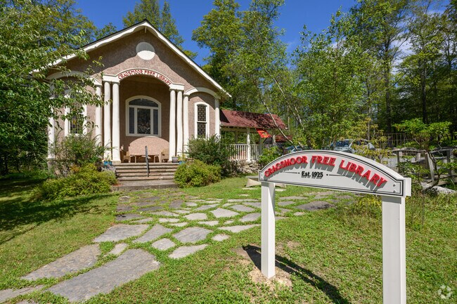 The library, along with the historical society and post office make up Cragsmoor's  'downtown.'