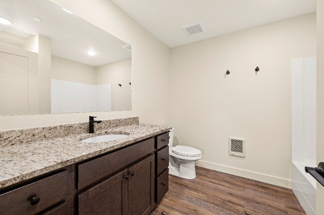 1335 SE Jetty Ave unit A-12, Warrenton, OR 97146 - photo 5