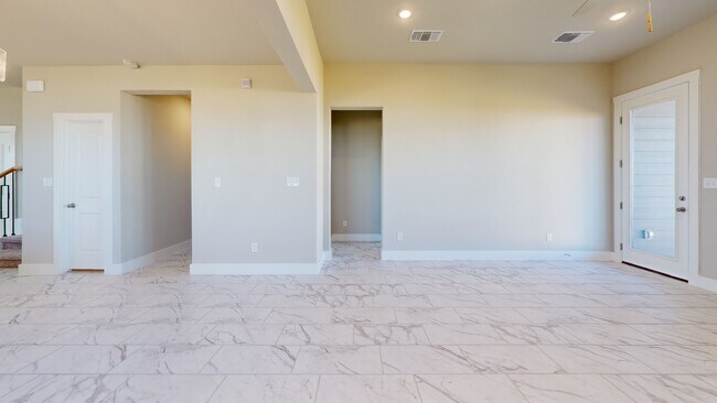 19112 Ariel Elena Way, Pflugerville, TX 78660 - photo 2