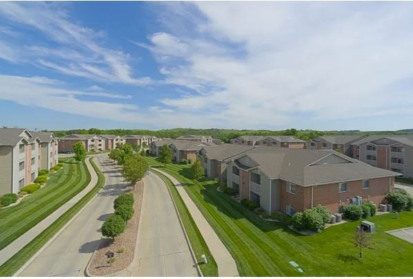 Pebblebrook Apartments, Manhattan, KS 66503 - photo 3