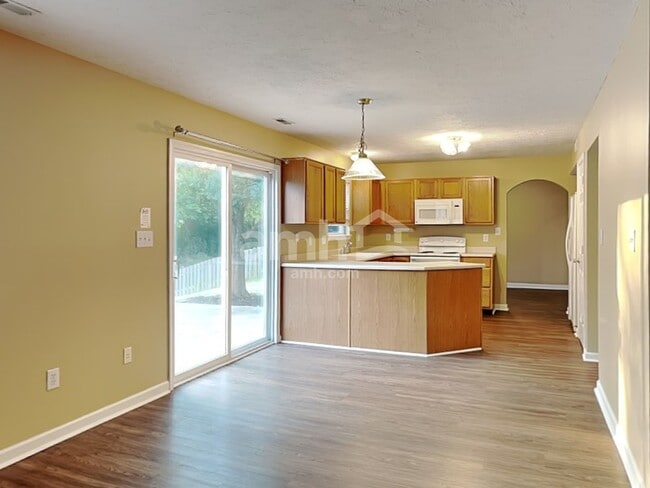 5391 Ripplingbrook Way, Carmel, IN 46033 - photo 7