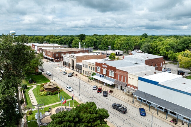 Downtown Fairbury includes several small parks.