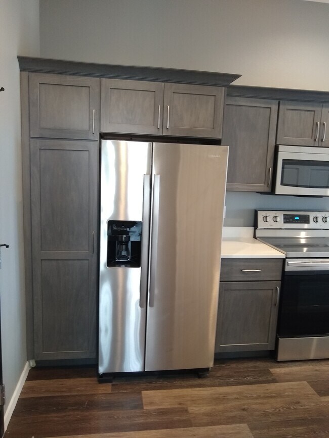 1204 7th Ave unit 201, Marion, IA 52302 - photo 3