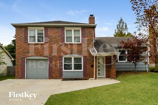 9006 Grandview Dr, Overland Park, KS 66212