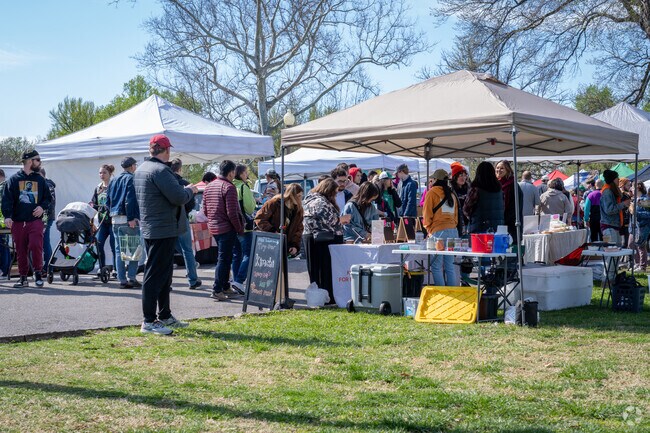 Check out the farmers market in Tower Grove Park.
