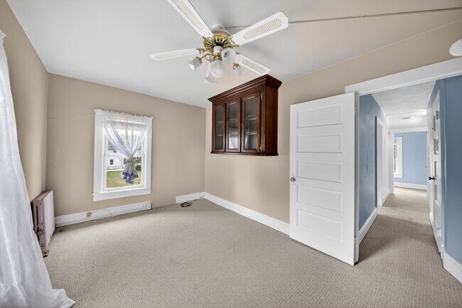 2035 Delaware St, Dunmore, PA 18512 - photo 6