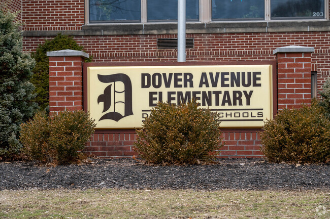 Dover Avenue Elementary School in Dover, Ohio.
