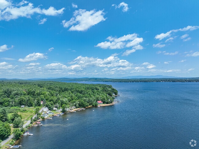 The town of Sanbornton sits next to Lake Winnisquam.
