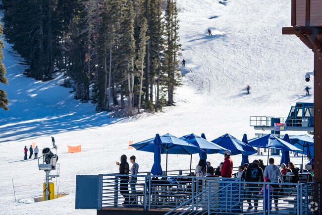 Arrowcreek is one of the closest communities to the slopes of Mount Rose Ski Resort.