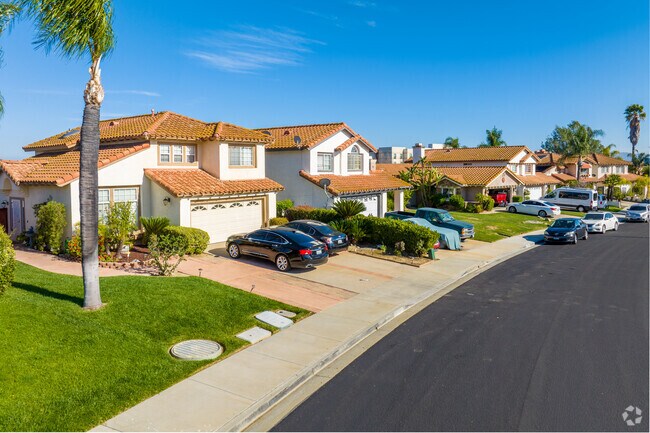 Families love living in Golden Triangle North, Murrieta for its quiet streets and central location.