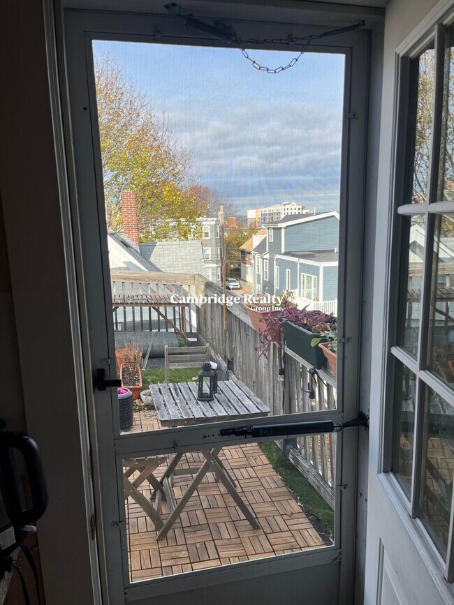 17 Endicott Ave unit 6, Somerville, MA 02144 - photo 7