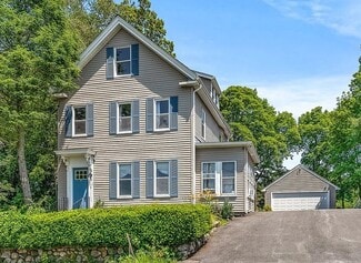 50 Gould St Unit 1, Stoneham, MA 02180