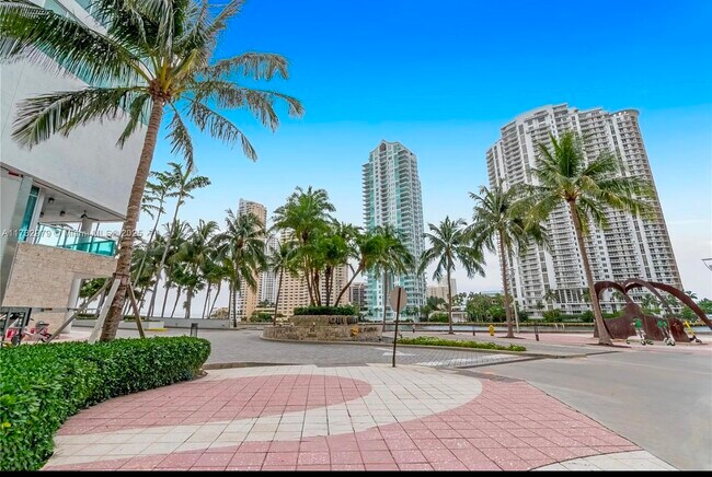 One Miami West Tower unit 4016, Miami, FL 33131 - photo 4