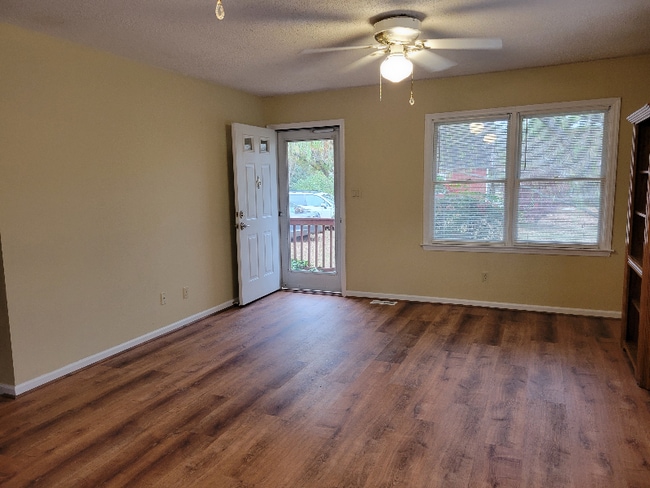 2726 Riverside Rd, Lancaster, SC 29720 - photo 2