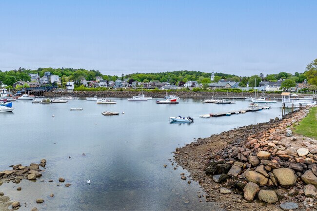 Manchester by the Sea boasts a lively boating culture and offers scenic views in every direction.