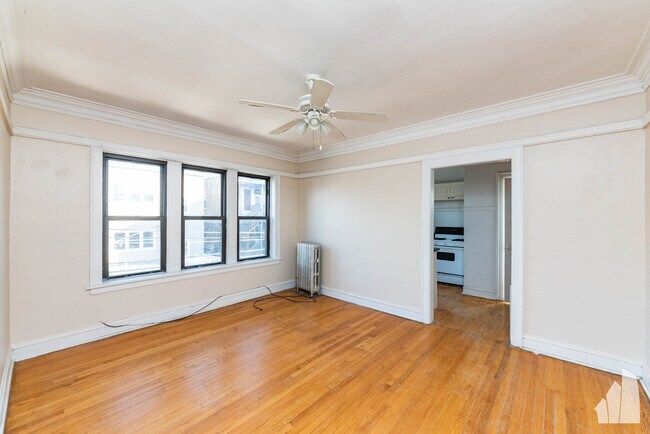 4455 N Artesian Ave unit 2, Chicago, IL 60625 - photo 5