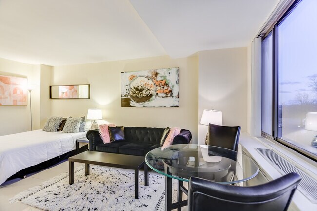 1111 Arlington Blvd unit 546, Arlington, VA 22209 - photo 4