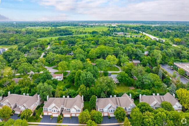 The nearby Danada Forest Preserve offers acres of prairies, woods & wetland to enjoy.