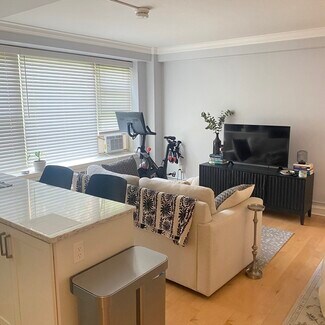 145 Pinckney St Unit 316, Boston, MA 02114