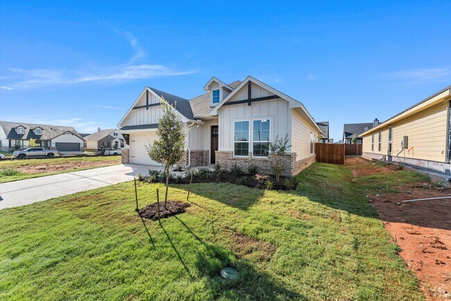 1248 Sabine River Ln, Springtown, TX 76082 - photo 5