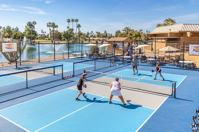 Residents of Fountain of the Sun enjoy private amenities like pickleball courts and a clubhouse.