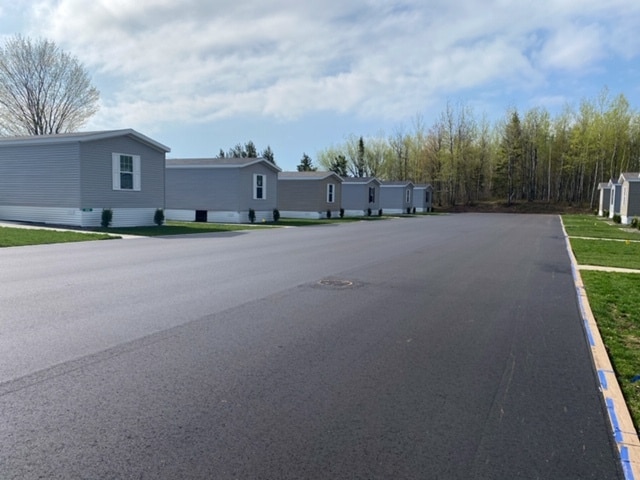 4880 Miller Trunk Hwy, Hermantown, MN 55811 - photo 3