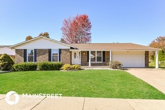 4031 Les Cherbourg Ln, Florissant, MO 63034