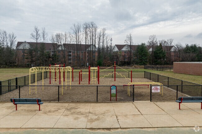 Mays Chapel Elementary is rated A- by Niche and serves 592 students from PK-5th.