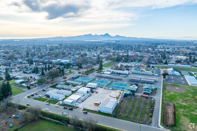 Here is a great view of Live Oak Alternative School from above.