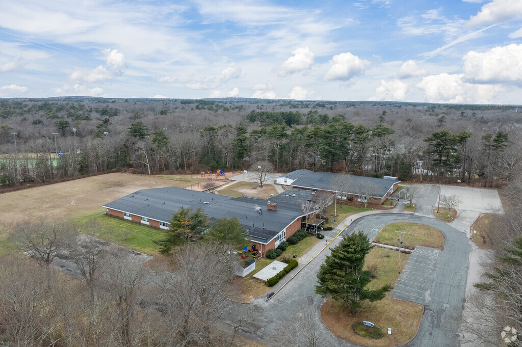 Cushing Elementary School in Scituate was given an overall A- rating from Niche.