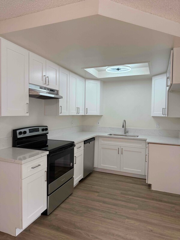 1400 Peckham St, Fullerton, CA 92833