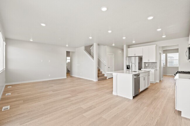 3444 S 3100 W, West Haven, UT 84401 - photo 7