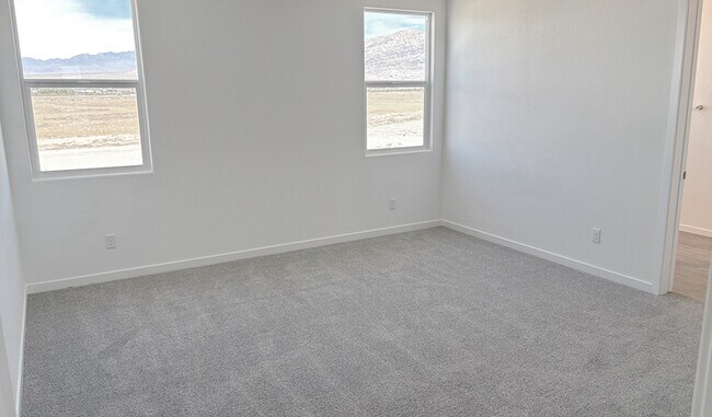 5712 Badlands Ln, Pahrump, NV 89061 - photo 7