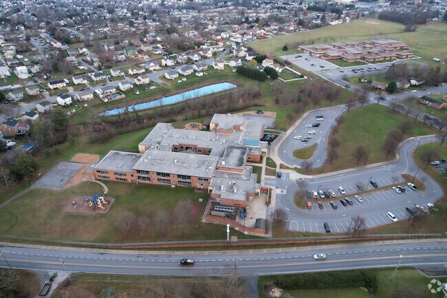 Taneytown Elementary School serves students and residents of Carroll County