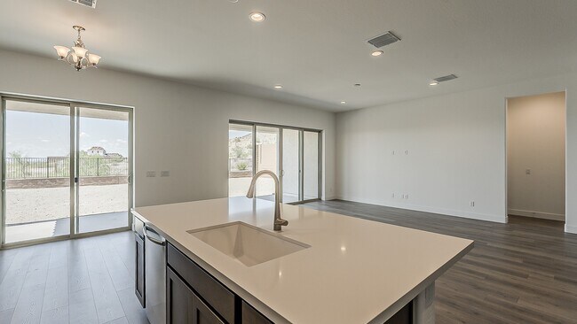 8488 S 168th Ave, Goodyear, AZ 85338 - photo 4