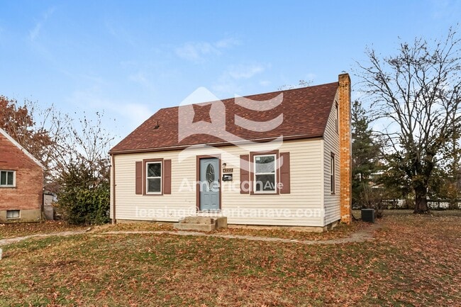 4222 Myrtle Ave, Cincinnati, OH 45236 - photo 2