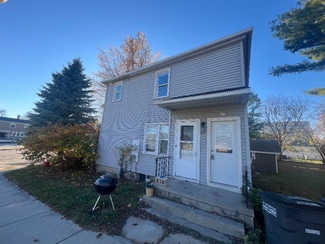 606 N 4th St, Sheboygan, WI 53081