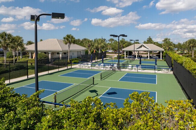 Those liking racquet sports are in luck at Corkscrew Shores with multiple pickleball and tennis courts.