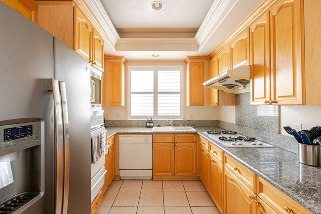 199 N Lincoln Ave, Monterey Park, CA 91755 - photo 6